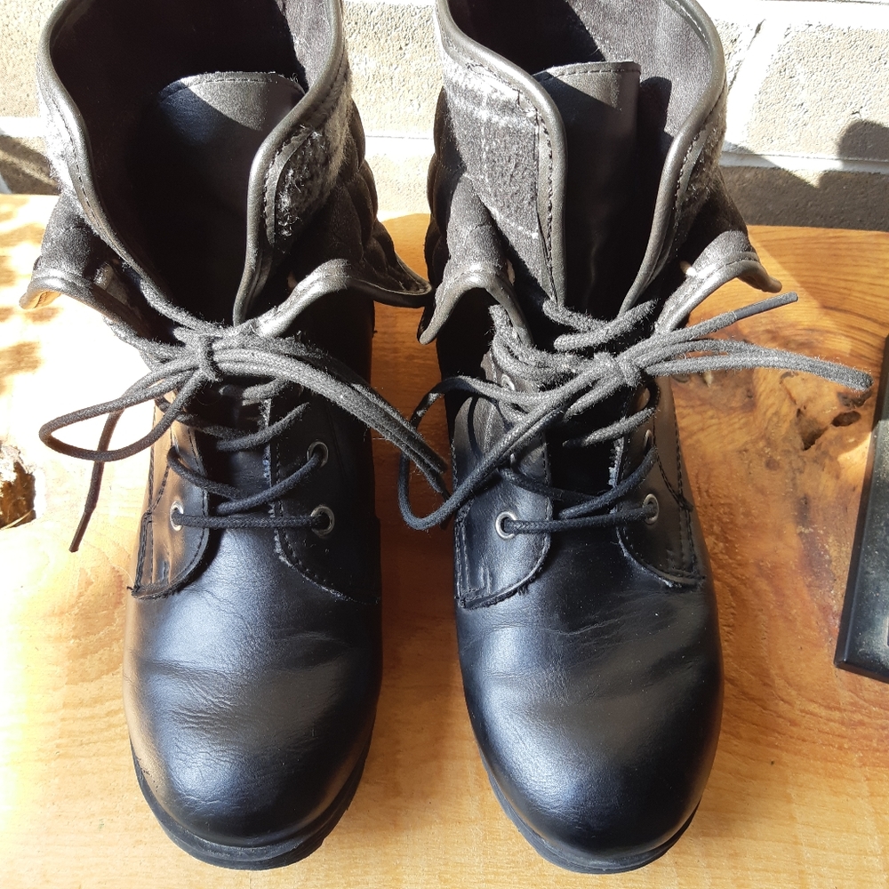 Black Lace up Boots